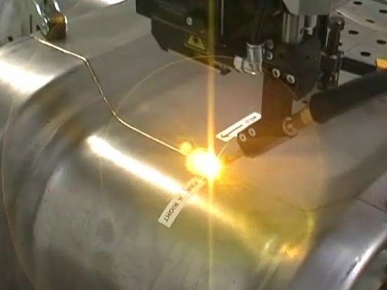 2、激光器焊接技術(shù)是利用什么原理？